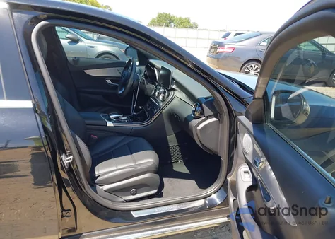 2018 Mercedes-Benz C 300 4Matic from USA, damaged, VIN 55SWF4KB7JU275364